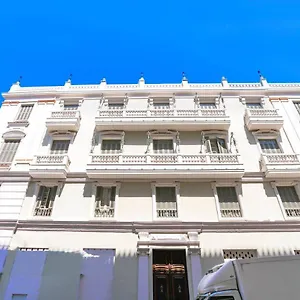 del-parque-flats-teatro-plaza-premium.hotelsinnerja.org/